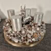 Adventskranz in Silber und Weiss